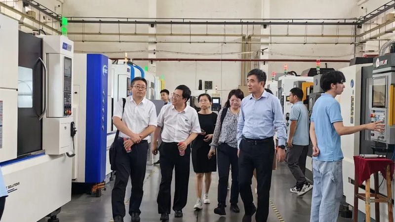 企业设备保养标准定制方案：精准维护，延长使用寿命